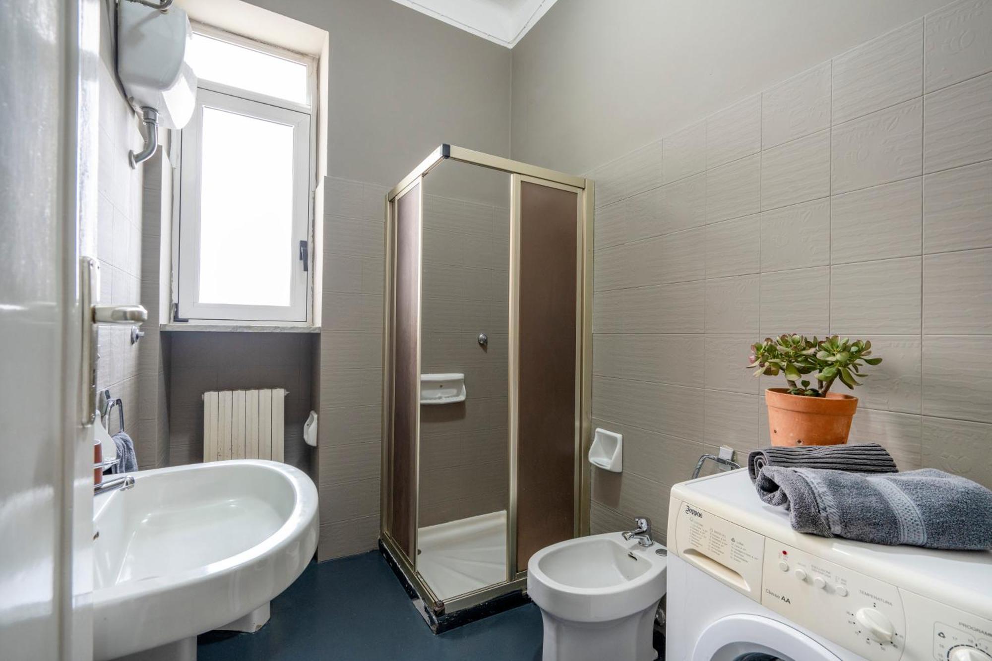 Casa Bonaive, Ampio Trilocale Vista Mare Appartement Bari Buitenkant foto